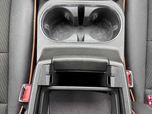 Used 2023 GMC Canyon AT4 image 30