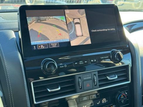 Used 2024 INFINITI QX80 Luxe image 31