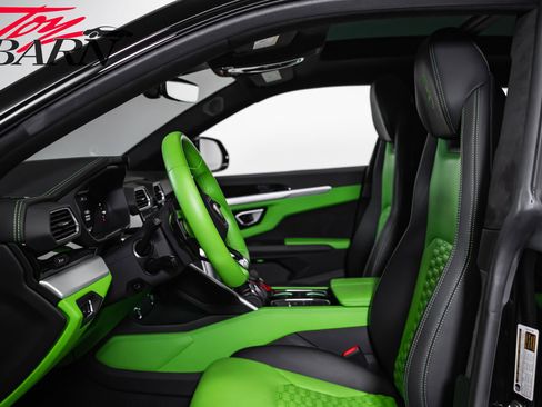Used 2022 Lamborghini Urus AWD/4WD image 27