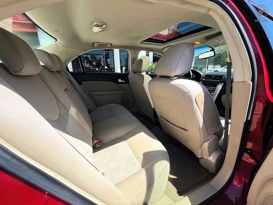 Used 2010 Mercury Milan FWD image 15