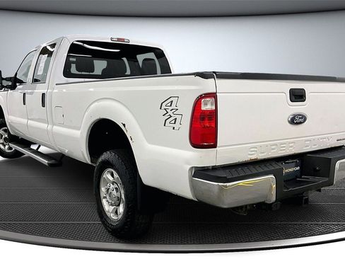 Used 2016 Ford F250 XL w/ XL Appearance Package image 4