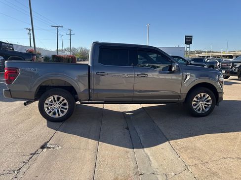 Used 2025 Ford F150 King Ranch w/ FX4 Off-Road Package image 8