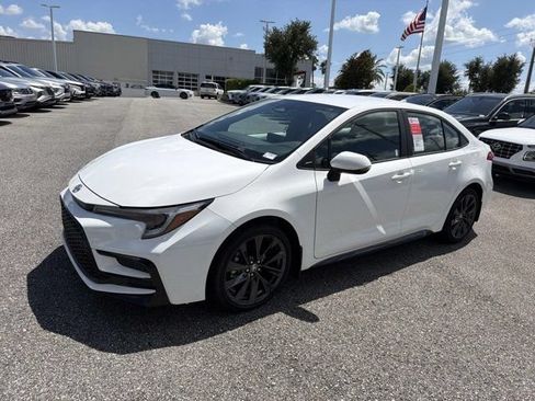New 2026 Toyota Corolla SE FWD image 5