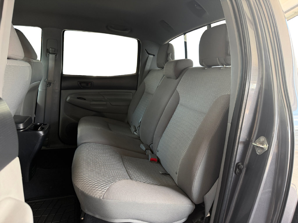 Used 2015 Toyota Tacoma PreRunner w/ Convenience Package RWD image 16