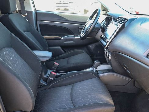 Used 2021 Mitsubishi Outlander Sport SE AWD/4WD image 16