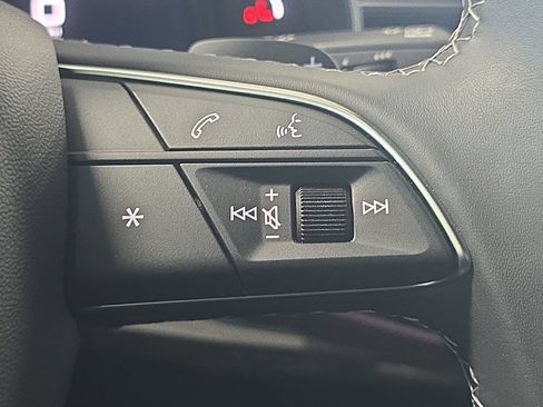 Certified 2025 Audi Q8 Premium Plus AWD/4WD image 16