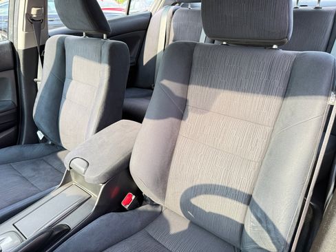 Used 2012 Honda Accord LX image 14