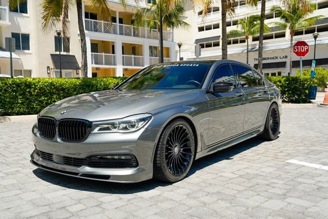 Used 2017 BMW ALPINA B7 xDrive AWD/4WD image 9