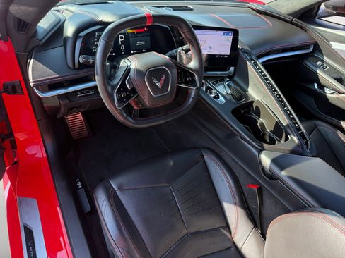 Used 2023 Chevrolet Corvette Stingray Premium Cpe w/ Z51 Performance Package image 15