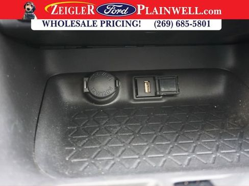 Used 2022 Toyota RAV4 XLE image 22