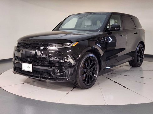 New 2026 Land Rover Range Rover Sport Dynamic SE AWD/4WD image 2