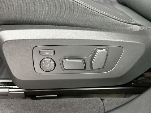 New 2026 BMW X3 xDrive30 w/ Premium Package image 19