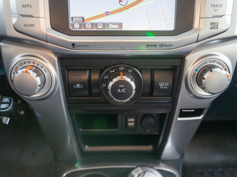 Used 2017 Toyota 4Runner SR5 image 25