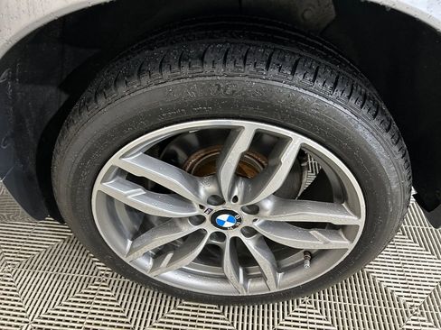 Used 2017 BMW X3 xDrive28i image 10