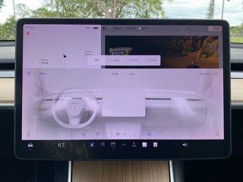 Used 2021 Tesla Model Y Long Range AWD/4WD image 31