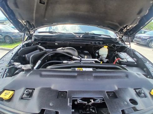 Used 2016 RAM 1500 Express w/ Black Ram 1500 Express Group AWD/4WD image 21