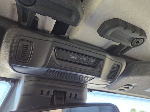 New 2026 Jeep Gladiator Mojave image 36