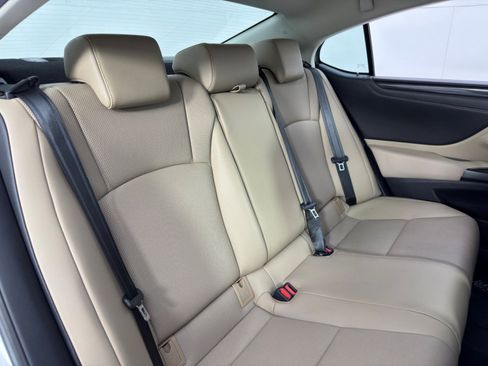 Used 2020 Lexus ES 350 image 35