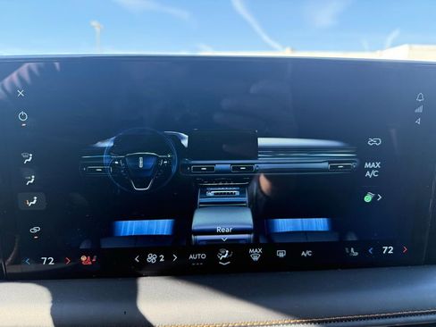 New 2025 Lincoln Aviator Black Label image 41