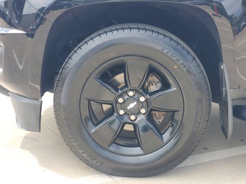 Used 2016 Chevrolet Colorado LT w/ Midnight Edition RWD image 10