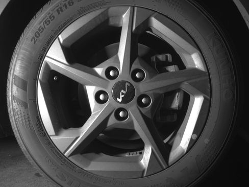 Used 2025 Kia K4 FWD image 13