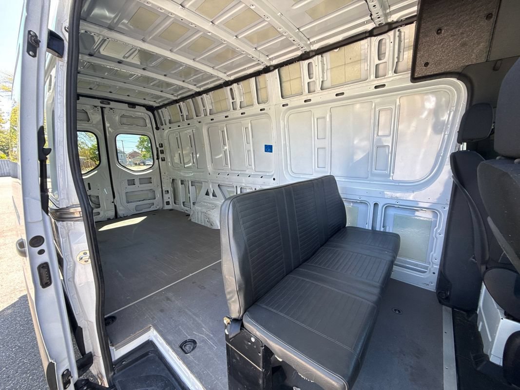 Used 2023 Mercedes-Benz Sprinter 2500 image 17