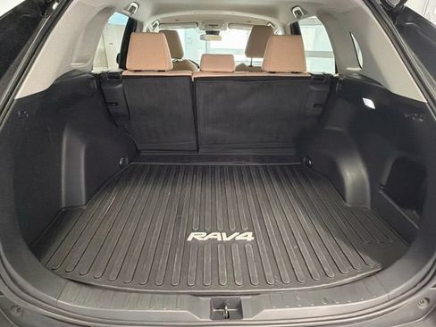 Certified 2023 Toyota RAV4 LE AWD/4WD image 21