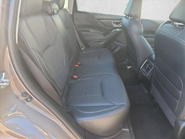 Used 2023 Subaru Forester Touring AWD/4WD image 21