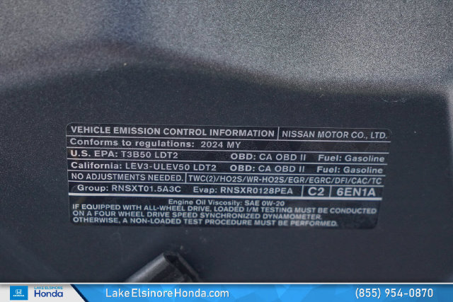Used 2024 Nissan Rogue SV FWD image 31