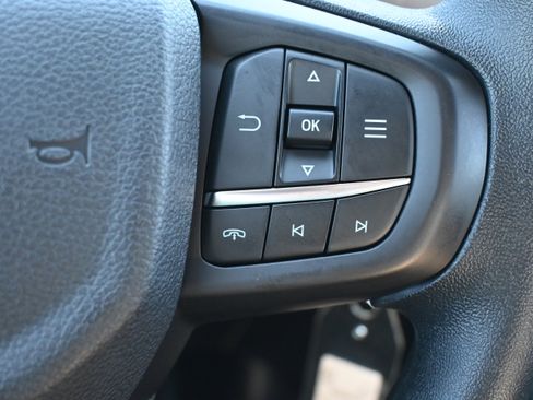 New 2025 Ford Ranger XL image 90