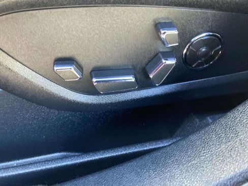 Used 2020 Lincoln Nautilus Reserve w/ Equipment Group 202A image 22