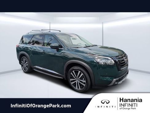 Used 2024 Nissan Pathfinder Platinum w/ Black Appearance Package image 1