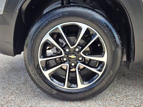Used 2025 Chevrolet TrailBlazer LT AWD/4WD image 29