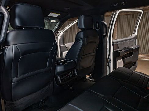 Used 2026 Ford F450 Platinum image 26