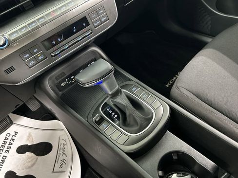 Used 2024 Hyundai Kona SEL AWD/4WD image 17