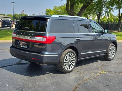 Used 2021 Lincoln Navigator Reserve w/ Luxury Package AWD/4WD image 4