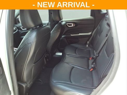 Used 2023 Jeep Compass High Altitude AWD/4WD image 12