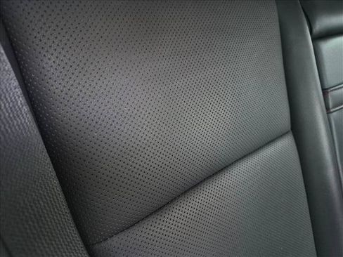 Used 2017 Lexus IS 200t RWD image 15