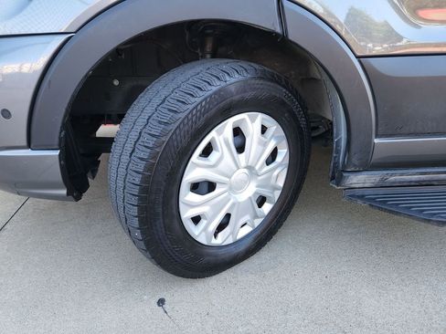 Used 2024 Ford Transit 350 XLT image 34