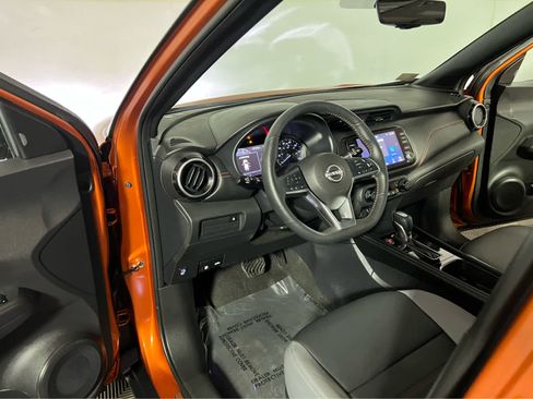 Certified 2023 Nissan Kicks SR w/ SR Premium Package FWD image 21