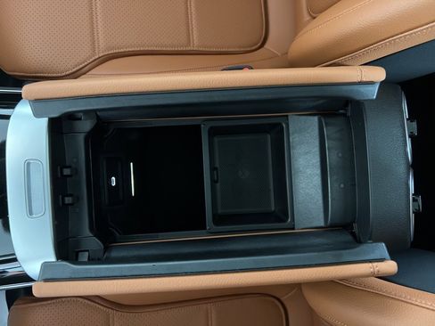 Certified 2025 Mercedes-Benz GLC 300 4MATIC image 11