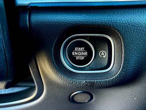 Used 2025 Mercedes-Benz GLE 450 4MATIC image 20