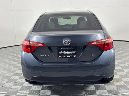 Used 2018 Toyota Corolla LE image 6