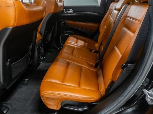 Used 2014 Jeep Grand Cherokee SRT AWD/4WD image 27