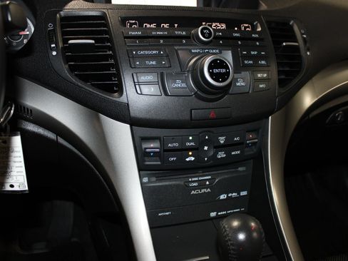Used 2009 Acura TSX Sedan FWD image 12