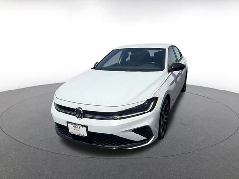 Used 2025 Volkswagen Jetta Sport FWD image 7