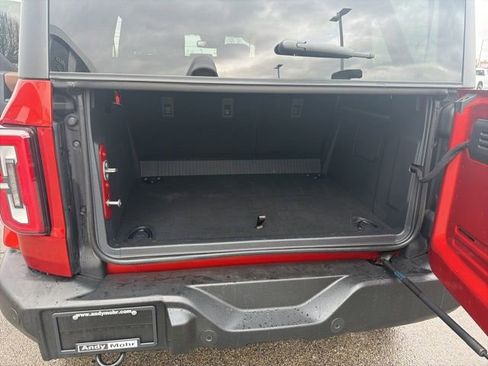Used 2024 Ford Bronco Outer Banks image 22
