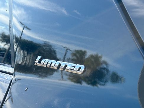 Used 2020 Toyota 4Runner Limited image 11