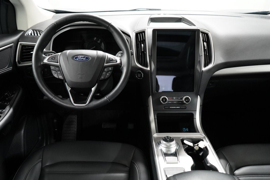 Certified 2024 Ford Edge SEL w/ Convenience Package AWD/4WD image 13