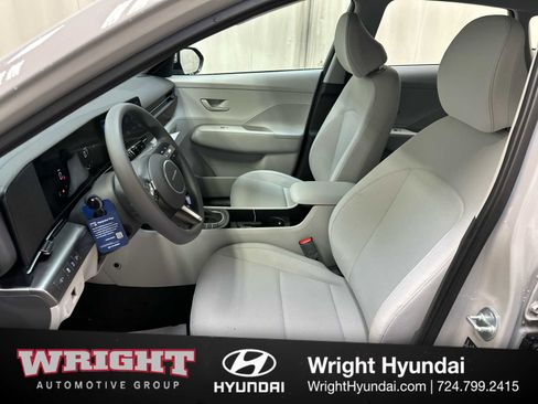 New 2026 Hyundai Kona SE image 12